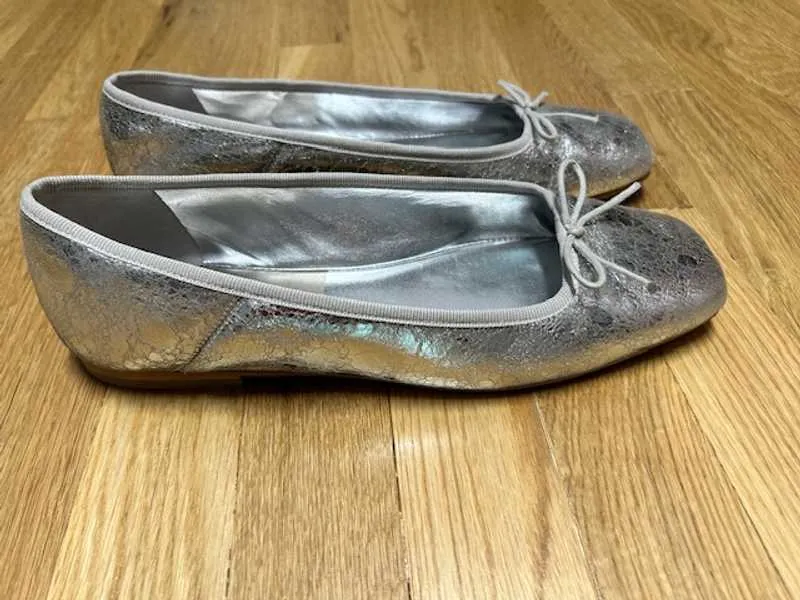 ANISA BALLET FLATS SILVER DISTRESSED LEATHER - re:vita