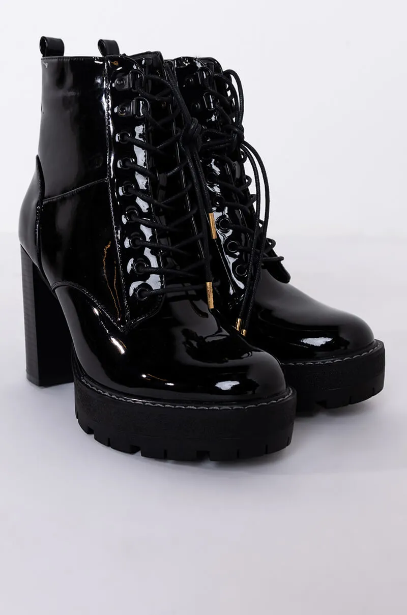 AZALEA WANG CHUNKY HEEL LACE UP BOOTIE BLACK PATENT