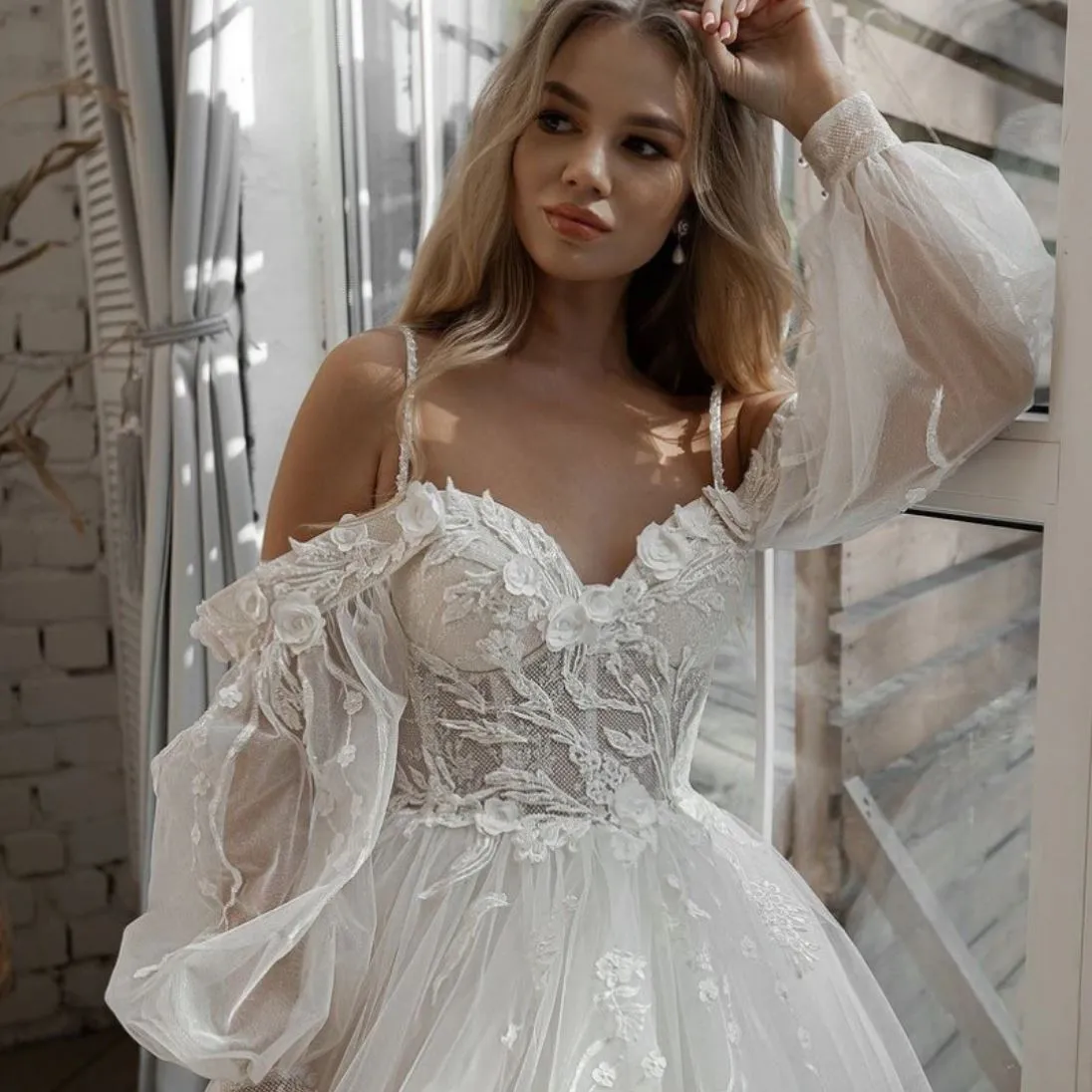 Floral Puff Elegance
