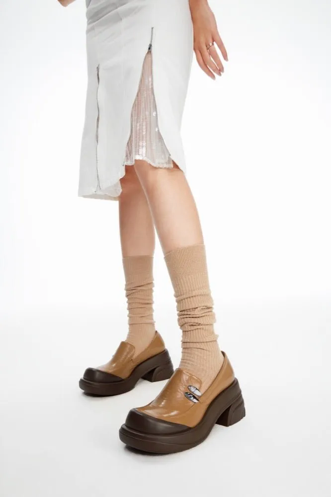 Round toe thick-heeled shoes in Brown