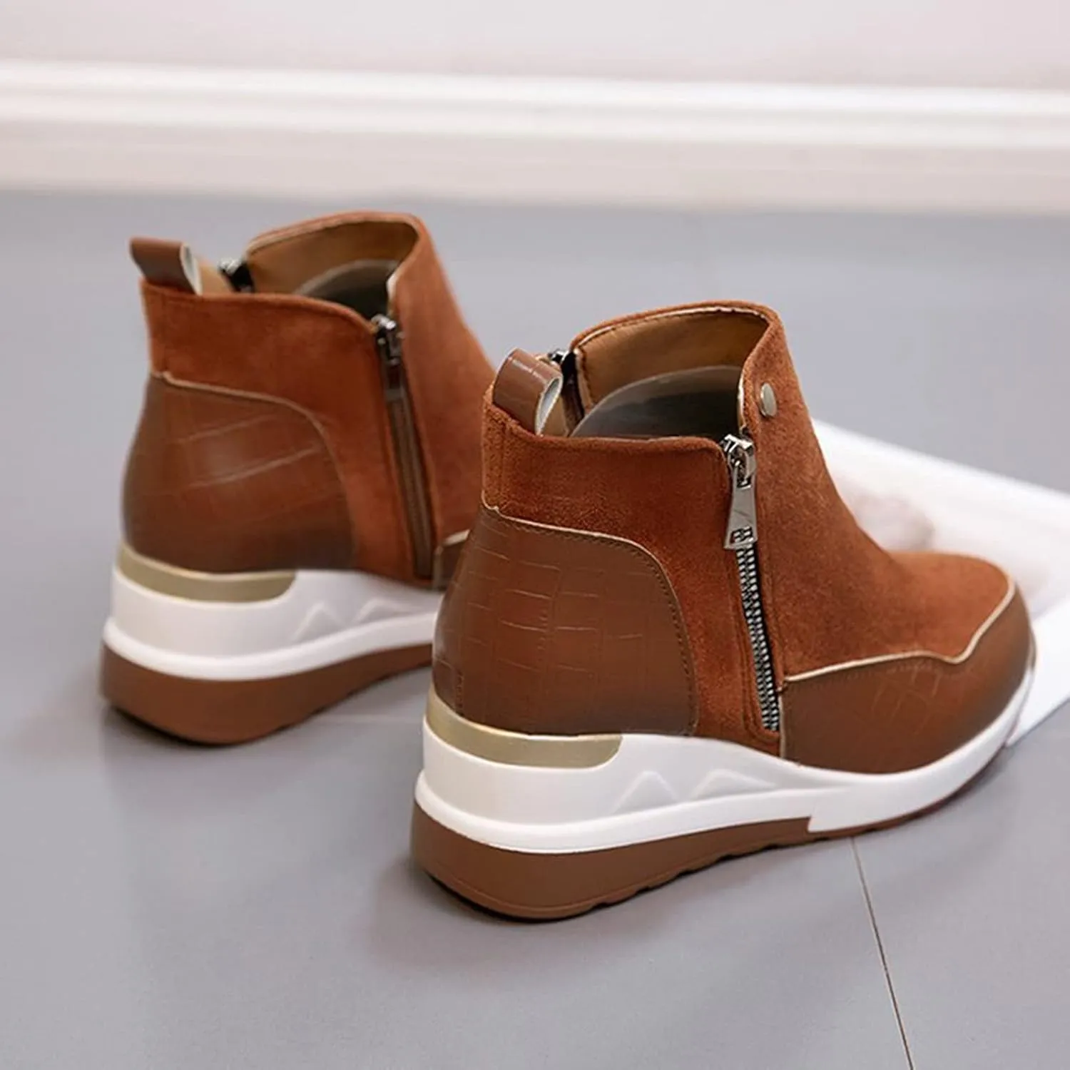 Womens Snow Boots Wide Adults Waterproof Winter Shoes Women Snow Boots Winter Shoes with Fur Lined Non Slip Snow Shoes for Women Womens Dress Shoes Men Winter Booties
